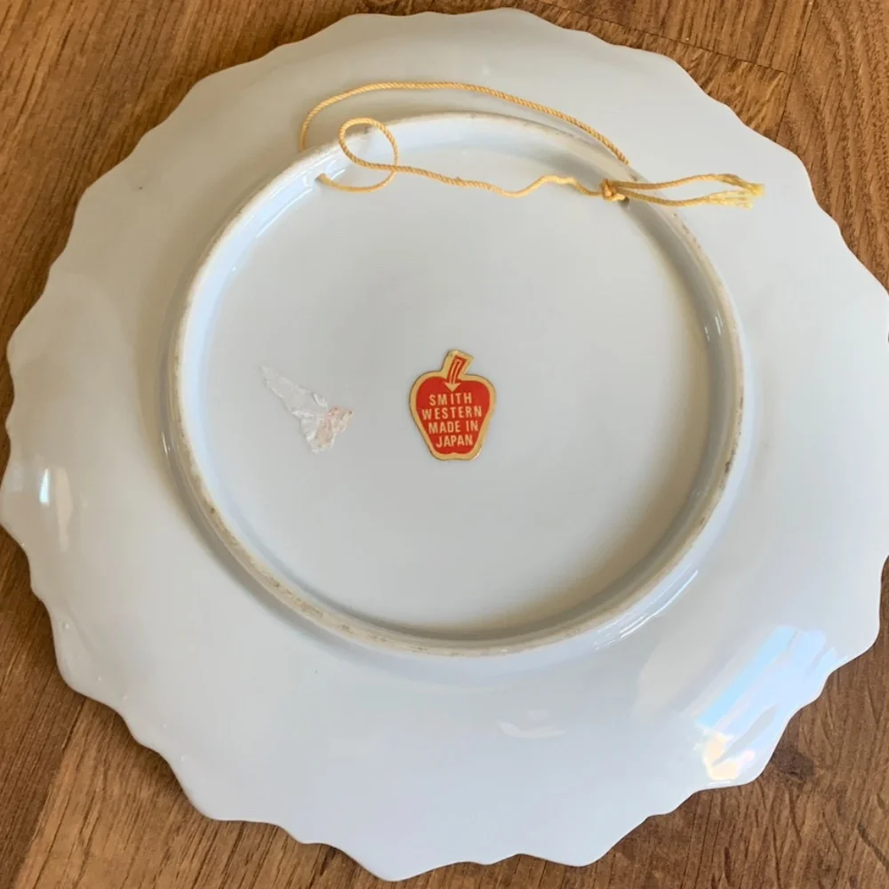 Vintage Mount Rainier Plate